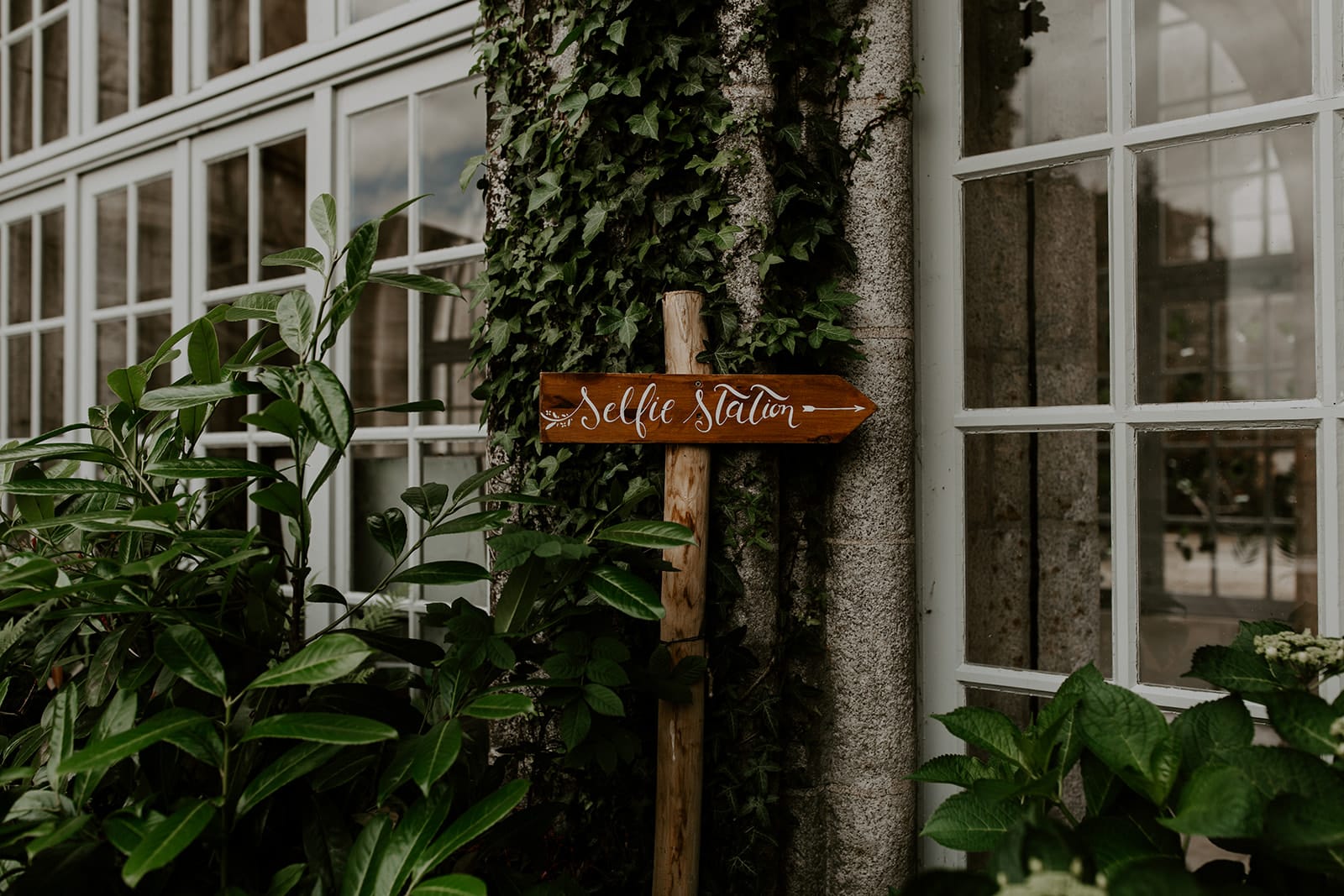 mariage_chateau_la_flocelliere_vendee_flavie_nelly_photographe-160-obonheurdesdames-decoration-mariage-location-vegetal