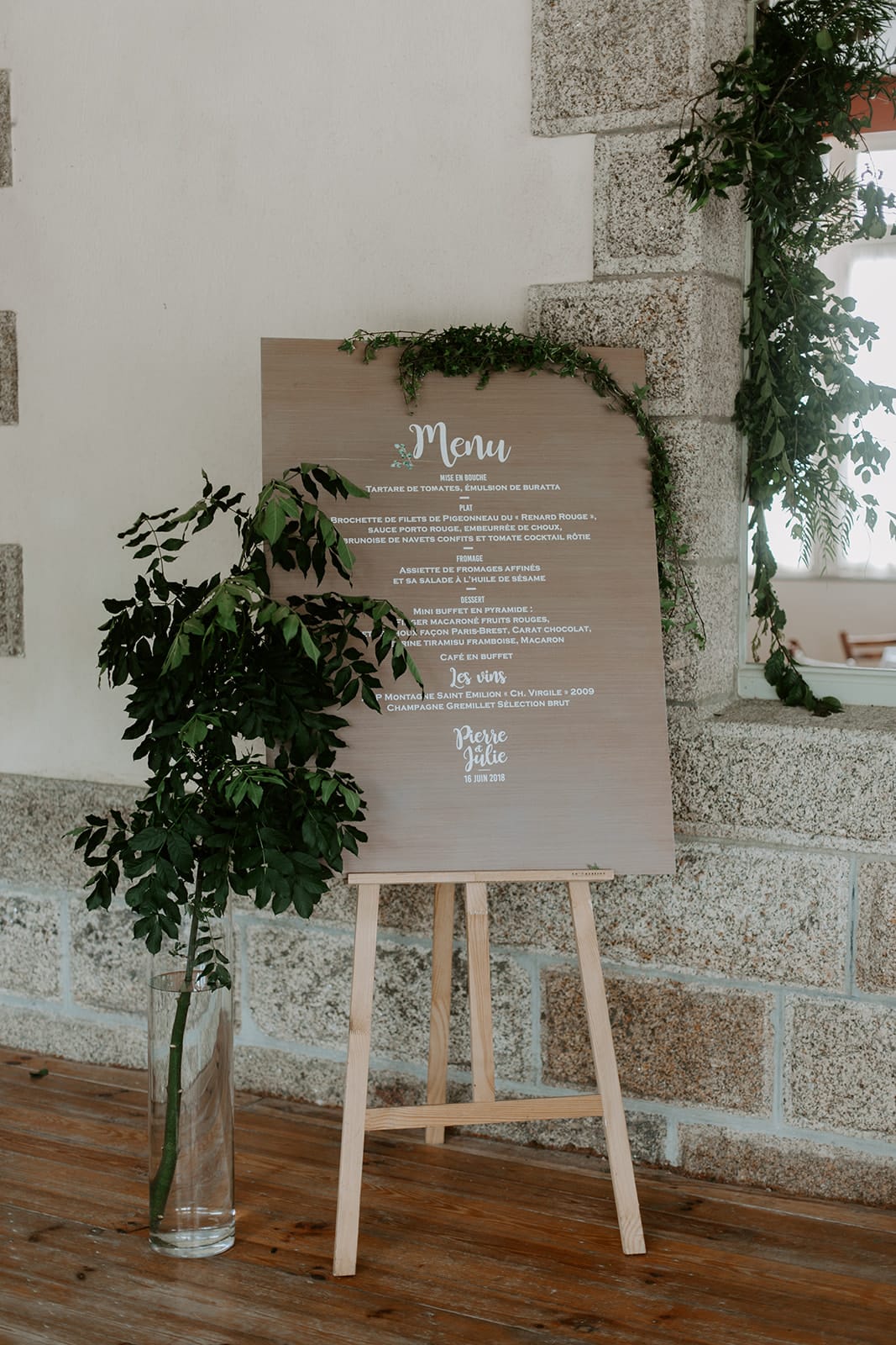 mariage_chateau_la_flocelliere_vendee_flavie_nelly_photographe-2-obonheurdesdames-decoration-mariage-location-vegetal